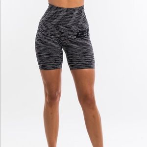 Echt high waisted shorts